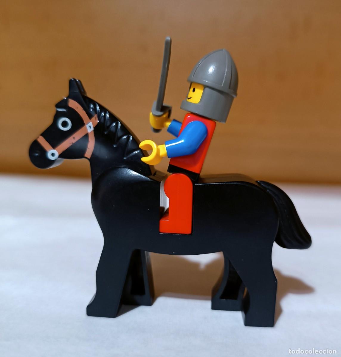 Juegos construcci&oacute;n - LEGO: Mini mu&ntilde;eco lego con caballo - Foto 1