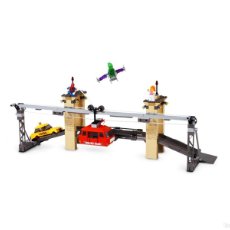 Juegos construcción - Lego: LEGO MARVEL 4852 SPIDERMAN VS GREEN GOBLIN INCOMPLETO.