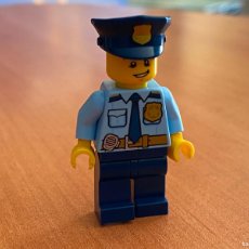 Juegos construcción - Lego: LEGO FIGURA POLICIA CITY (D)