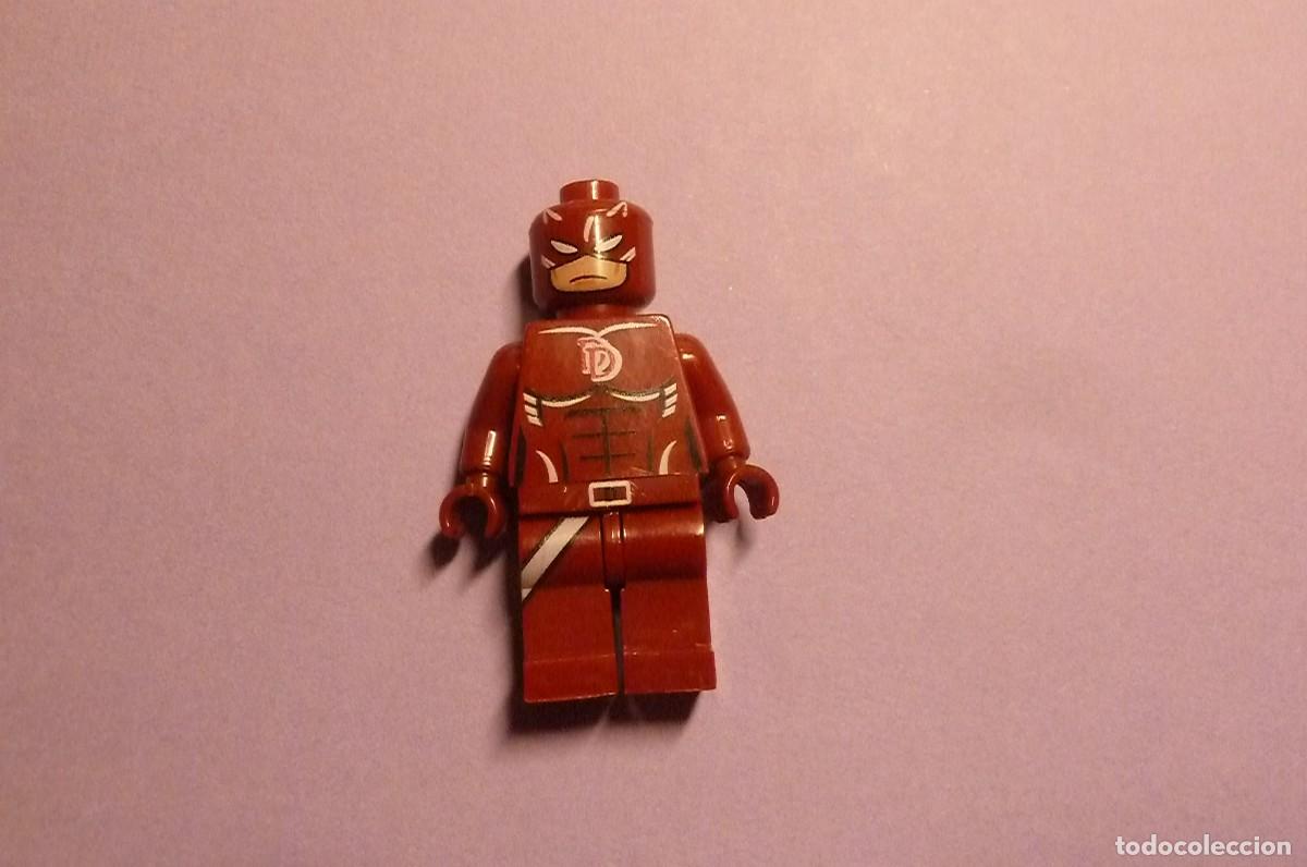 Juegos construcci&oacute;n - LEGO: Figura Marvel o DC. Daredevil - Foto 1