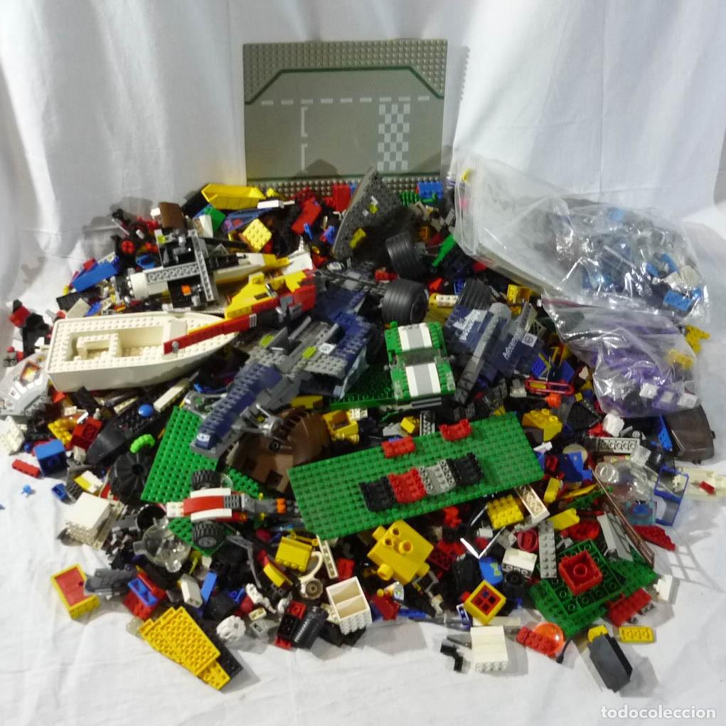 Juegos construcci&oacute;n - LEGO: Gran lote de piezas constructivas de Lego - Foto 1