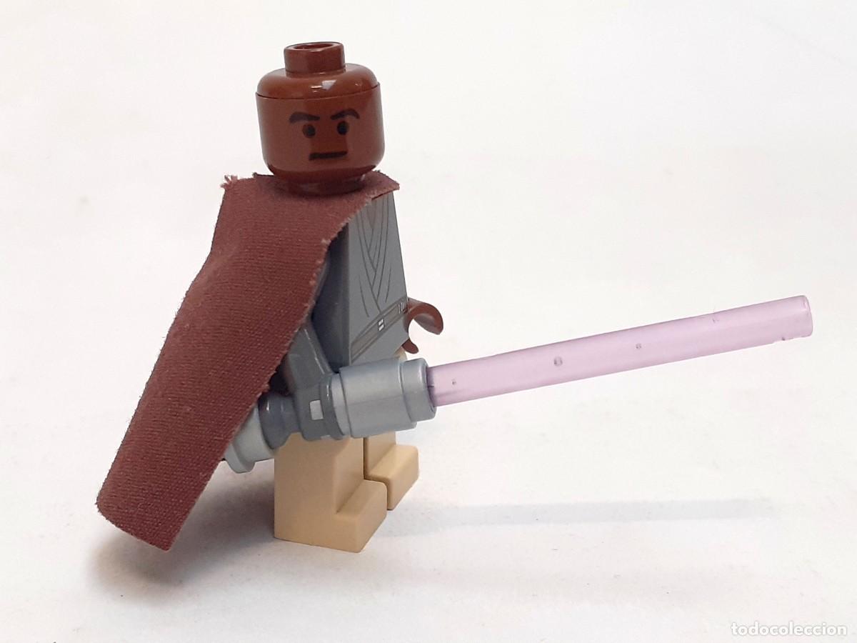 Juegos construcci&oacute;n - LEGO: Figura Mace Windu con espada morada - Foto 2