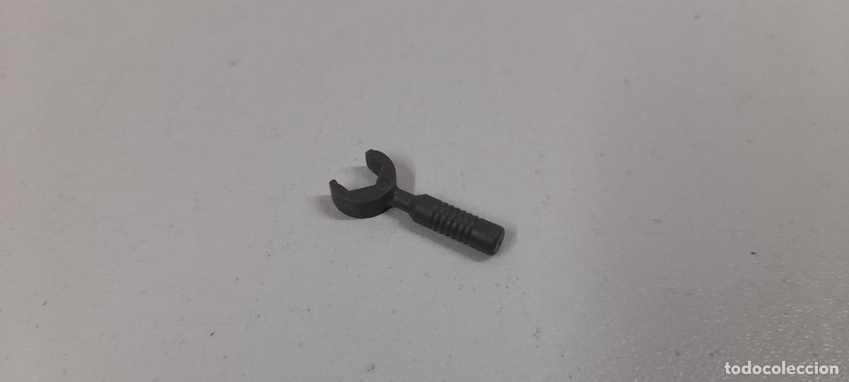 Juegos construcci&oacute;n - LEGO: LLAVE - HERRAMIENTA . COMPLEMENTO LEGO . ORIGINAL ANTIGUO - Foto 1