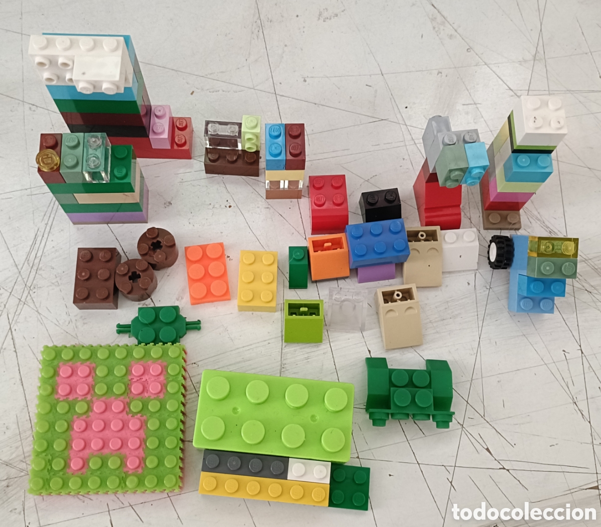 Juegos construcci&oacute;n - LEGO: Lote de piezas de Lego. - Foto 1
