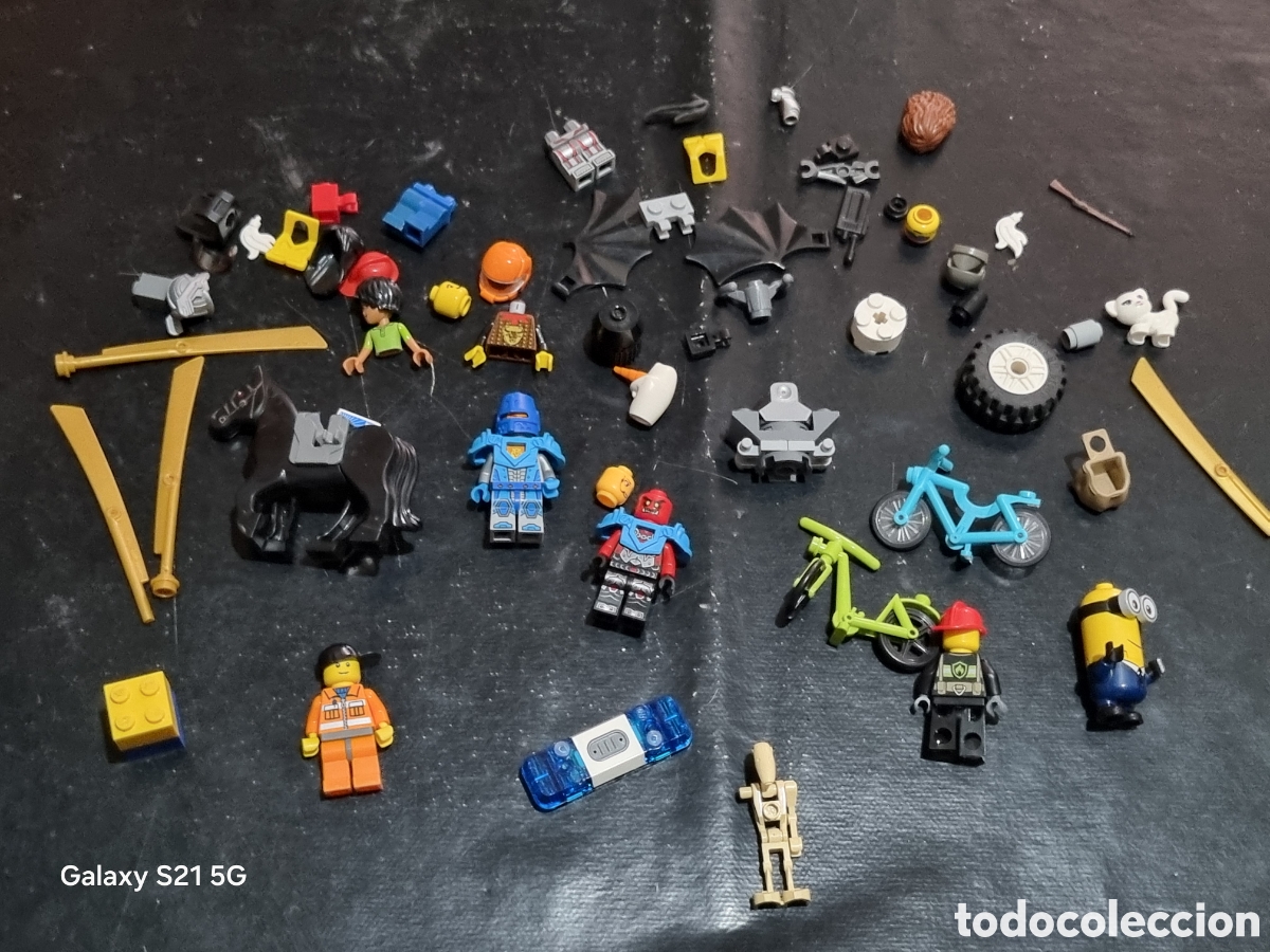 Juegos construcci&oacute;n - Lego: LOTE DE FIGURAS Y PIEZAS LEGO
