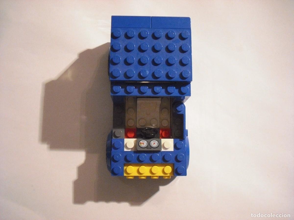 Jeux construction - LEGO: COCHE DE CONSTRUCCION LEGO . 10X 6 CM.