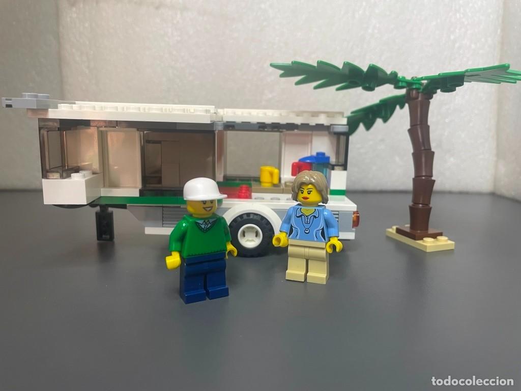 Juegos construcci&oacute;n - Lego: LEGO - Town : City : Recreation - Caravana del set 60117