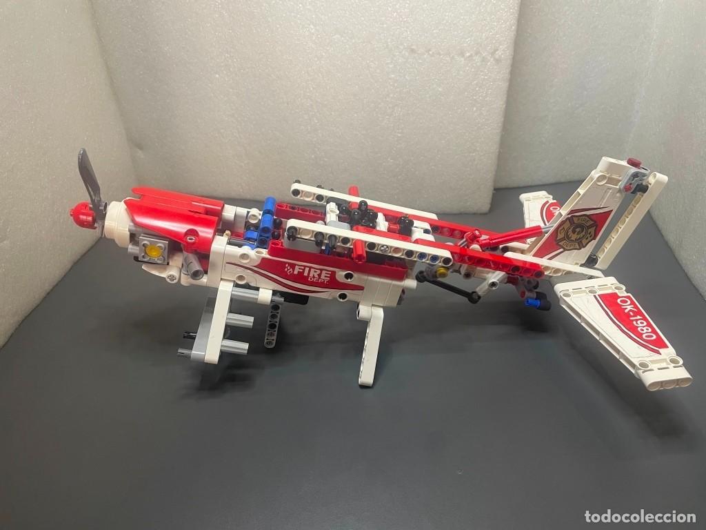 Juegos construcci&oacute;n - Lego: LEGO - Technic : Model : Airport - Avi&oacute;n de Extinci&oacute;n de Incendios del set 42040 - incompleto