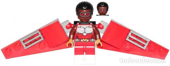 Juegos construcci&oacute;n - Lego: Minifigura LEGO Falcon con Rojo Traje y alas de Lego MARVEL