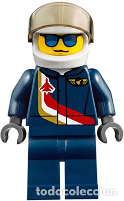 Juegos construcci&oacute;n - LEGO: Minifigura LEGO Jet Piloto (Hombre) con Traje azul oscuro y Casco blanco de Lego CITY