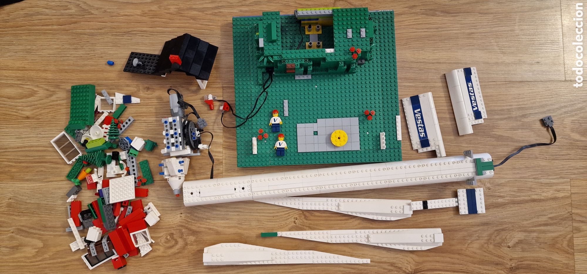 Juegos construcci&oacute;n - LEGO: Lego Aerogenerador Vestas. Falta furgoneta