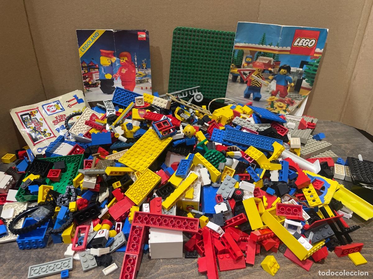 Jogos constru&ccedil;&atilde;o - LEGO: Lote de piezas Lego + 2 cat&aacute;logos
