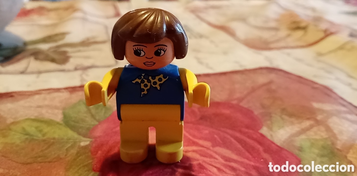 Juegos construcci&oacute;n - LEGO: Lego figura madre con lazo