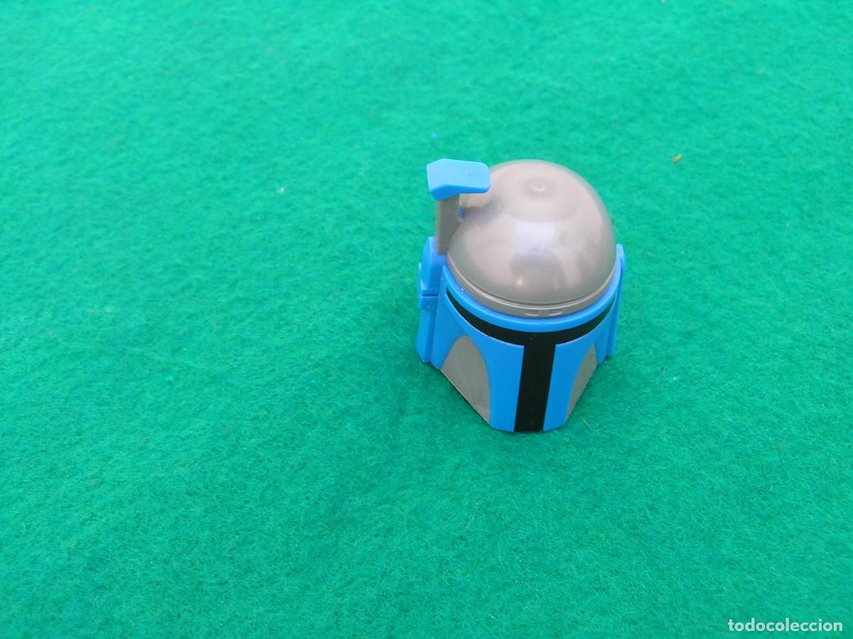 Juegos construcci&oacute;n - LEGO: Casco de Jango Fett original LEGO Star Wars. Tama&ntilde;o medio (3,5 cm. altura). A&ntilde;o 2014