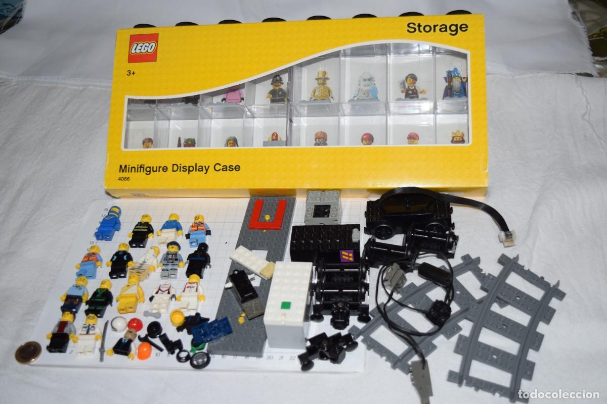 Juegos construcci&oacute;n - LEGO: Lote vitrina Storage 4066 nueva + mont&oacute;n figuras, piezas tren y otras usadas - &iexcl;Mira fotos/detalles!