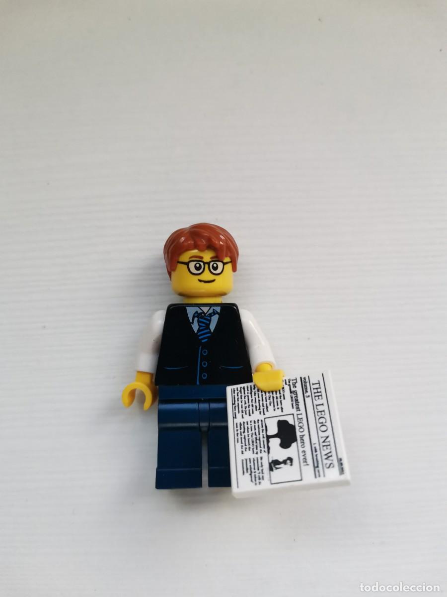 Juegos construcci&oacute;n - LEGO: LEGO MINIFIGURA HOMBRE CON CORBATA Y PERI&Oacute;DICO