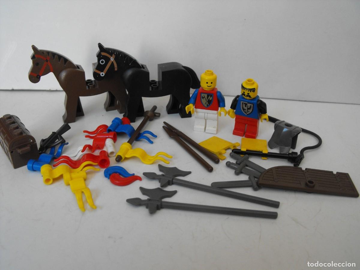 Spielzeug zum Bauen - LEGO: LEGO. Lote de figuras y complementos medievales.