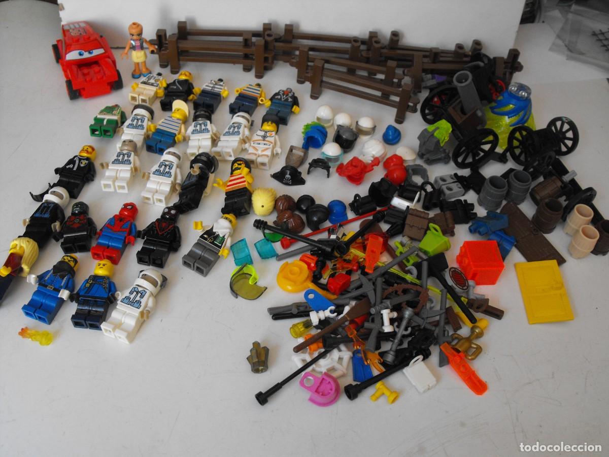 Giochi costruzione - LEGO: LEGO. Lote de figuras y complementos diversos.