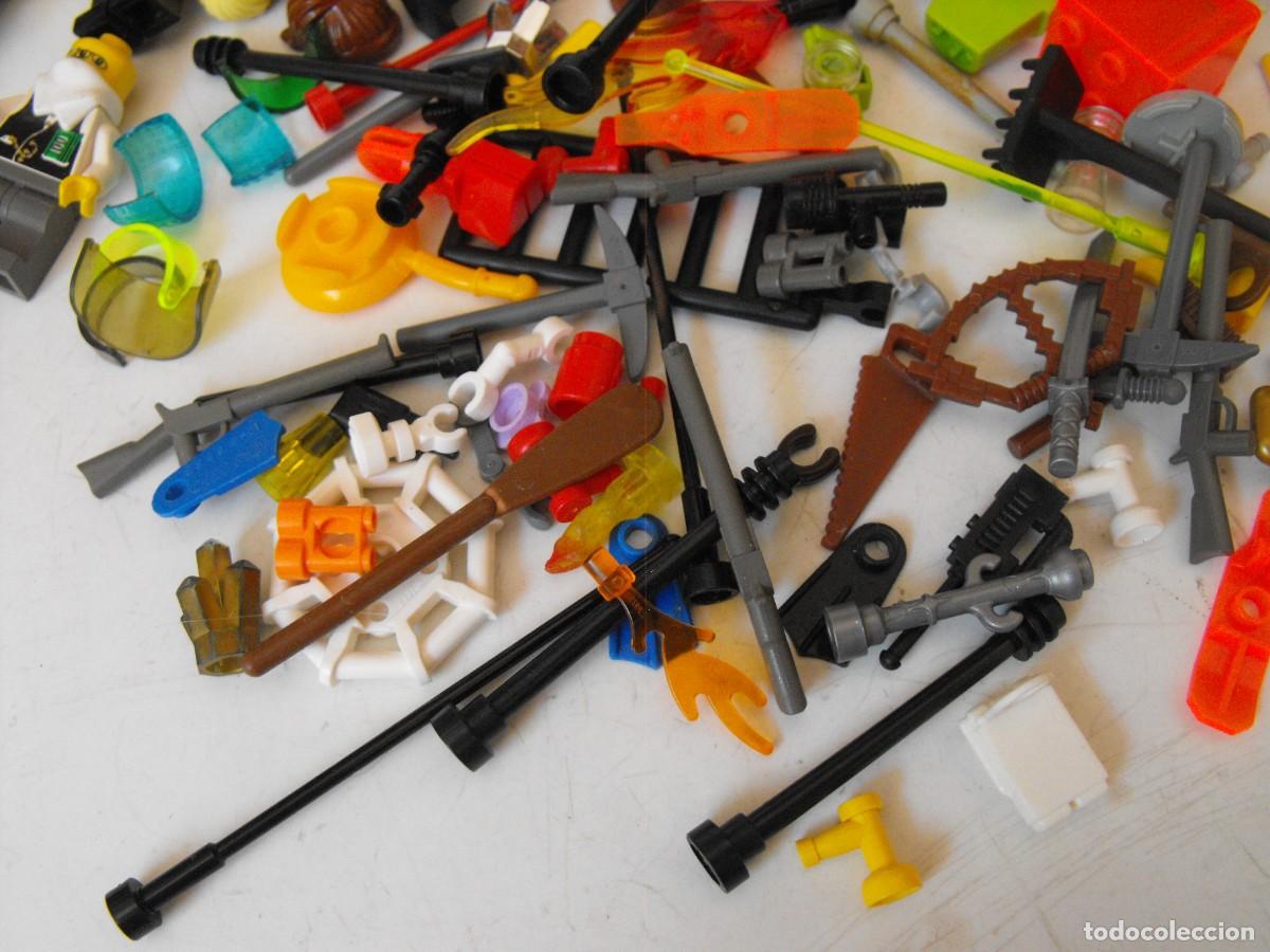 Juegos construcci&oacute;n - LEGO: LEGO. Lote de figuras y complementos diversos. - Foto 8