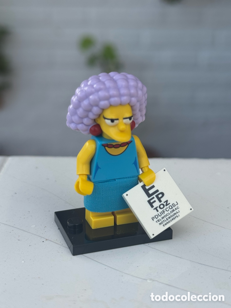Juegos construcci&oacute;n - LEGO: LEGO 71009 Selma Bouvier Simpsons Serie 2 2015