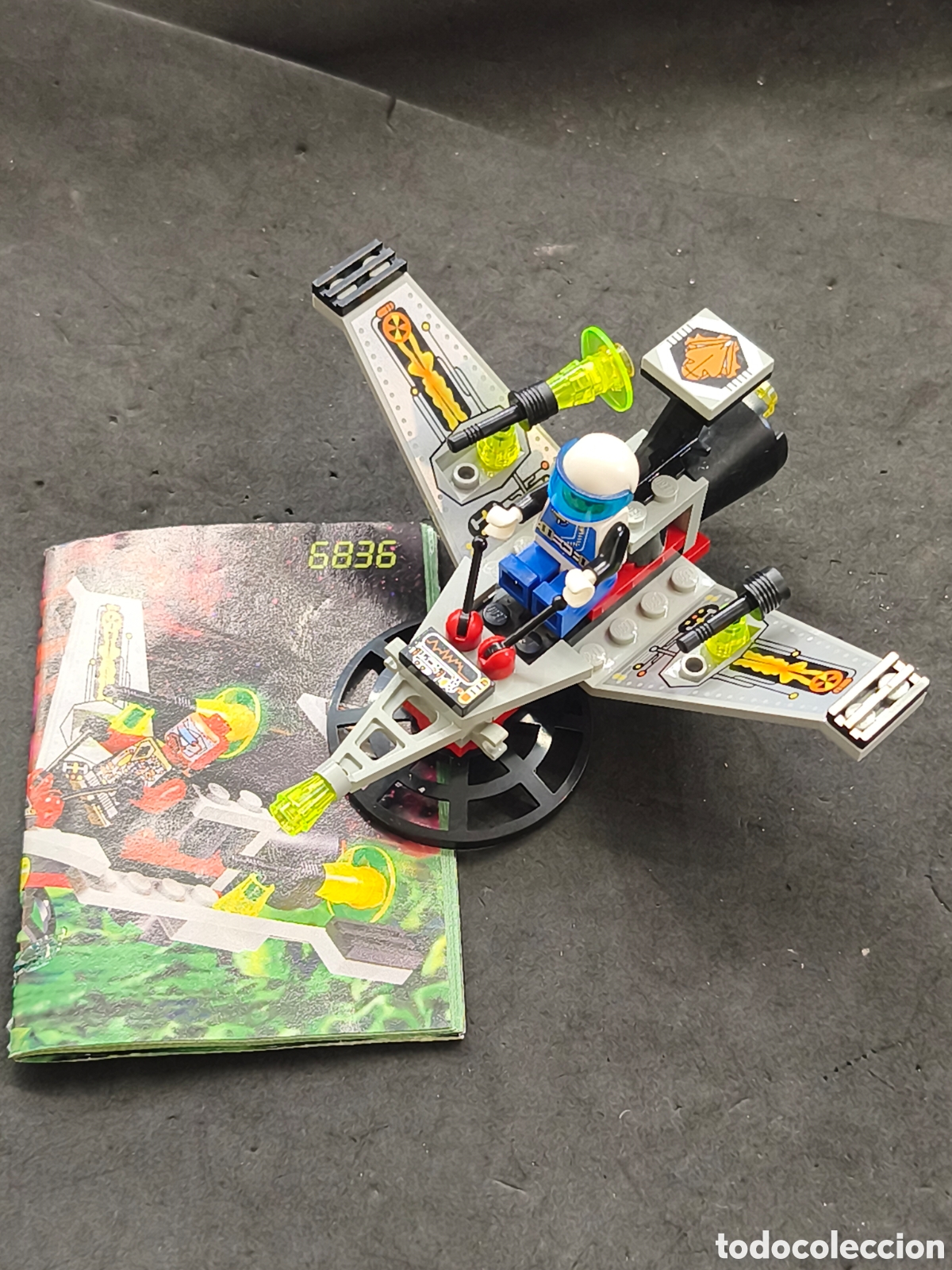 Juegos construcci&oacute;n - LEGO: Original LEGO Space: Set de caza OVNI V-WING