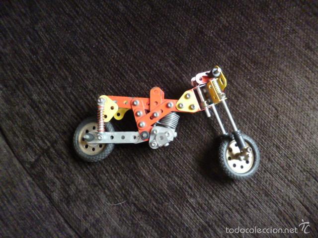 Juegos construcci&oacute;n - Meccano: moto de meccano antigua - Foto 1