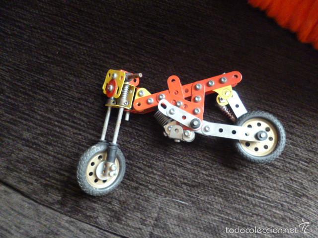 Juegos construcci&oacute;n - Meccano: moto de meccano antigua - Foto 2