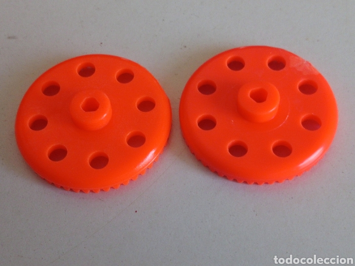 Juegos construcci&oacute;n - Meccano: 2 ruedas dentadas catalinas meccano para eje triangular pl&aacute;stico naranja - Foto 2