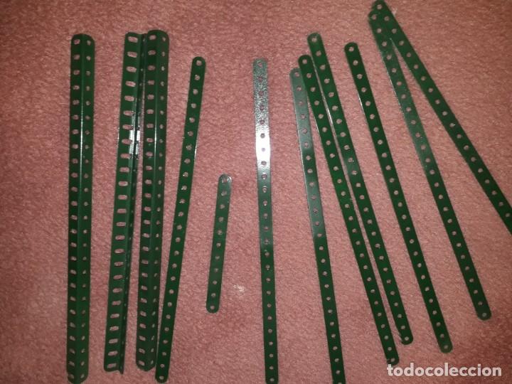 Juegos construcci&oacute;n - Meccano: Caja con piezas restauradas de meccano - Foto 1