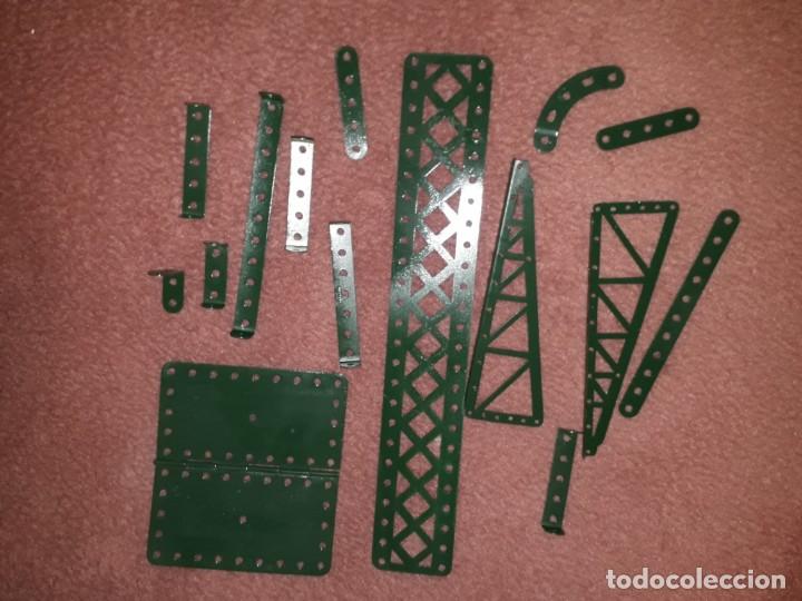 Juegos construcci&oacute;n - Meccano: Caja con piezas restauradas de meccano - Foto 2
