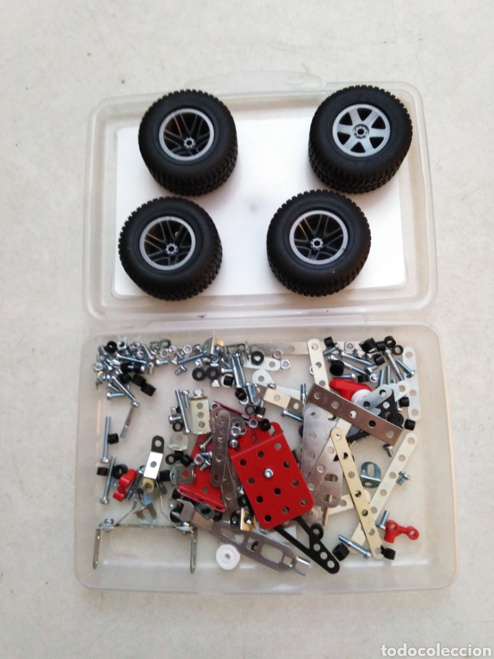 Juegos construcci&oacute;n - Meccano: Lote de piezas de meccano - Foto 1