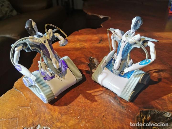 Juegos construcci&oacute;n - Meccano: 2 ROBOTS DE MECCANO 2007 - Foto 1
