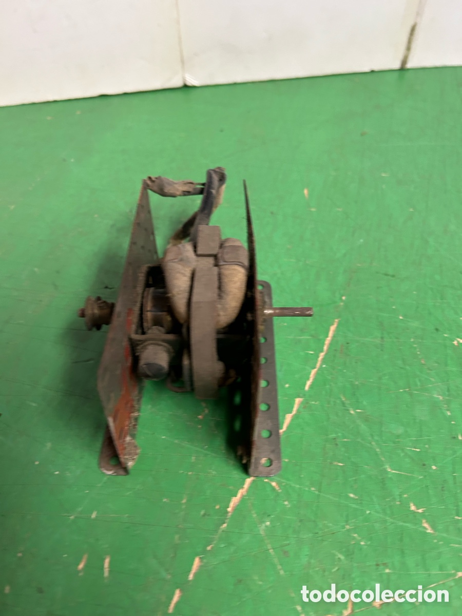 Juegos construcci&oacute;n - Meccano: ANTIGUO MOTOR MECANO - Foto 2
