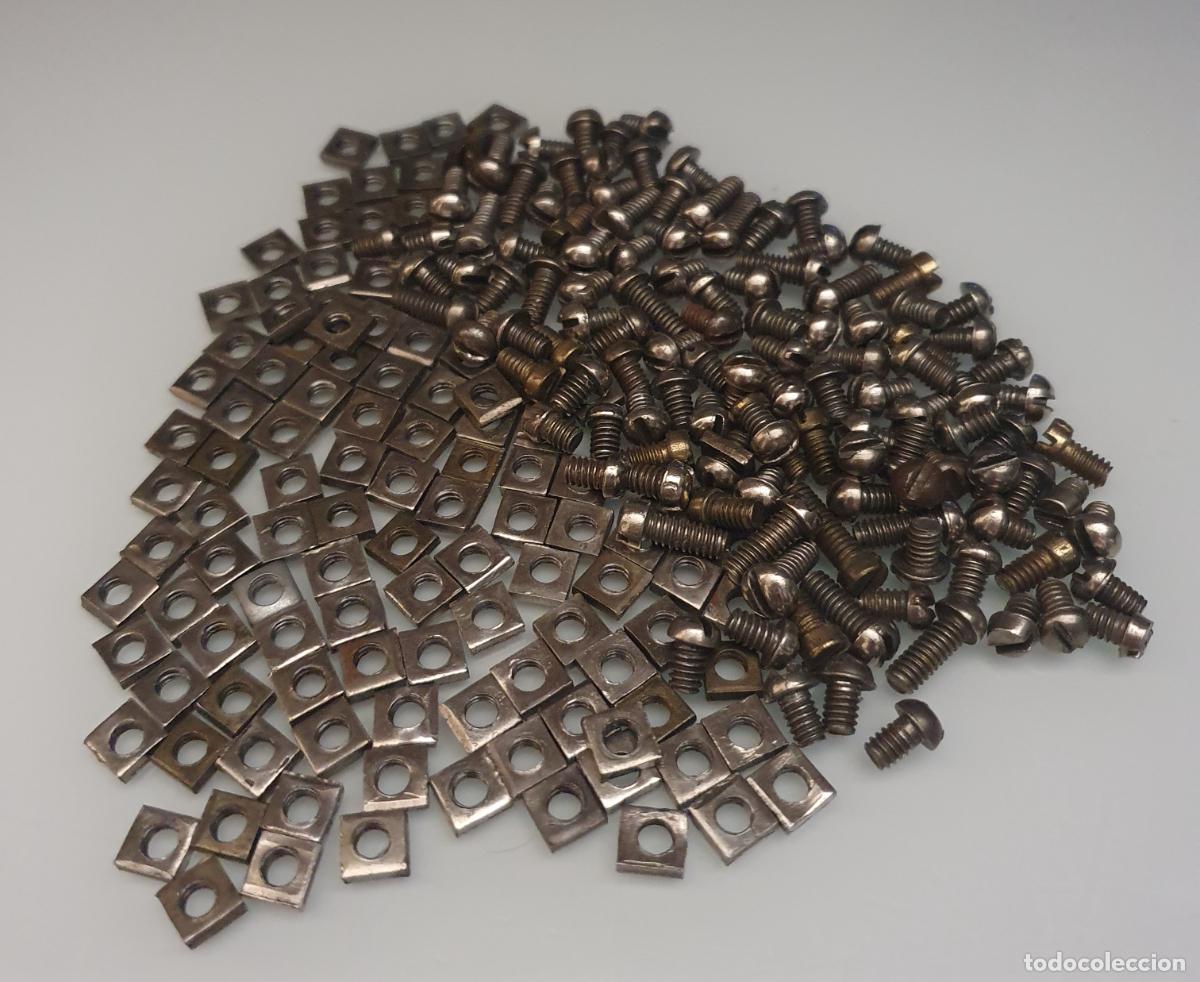 Juegos construcci&oacute;n - Meccano: Tornillos y tuercas meccano a&ntilde;os 50 ( 100 piezas de cada)