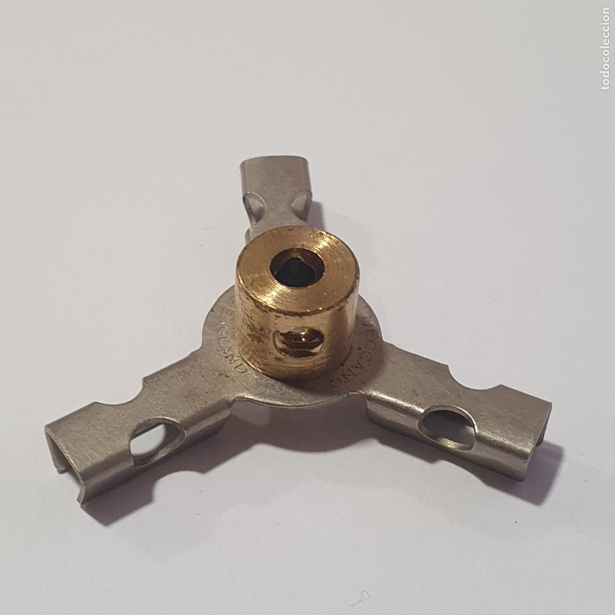 Juegos construcci&oacute;n - Meccano: Meccano parte 213b conectores de eje con collar - Foto 1
