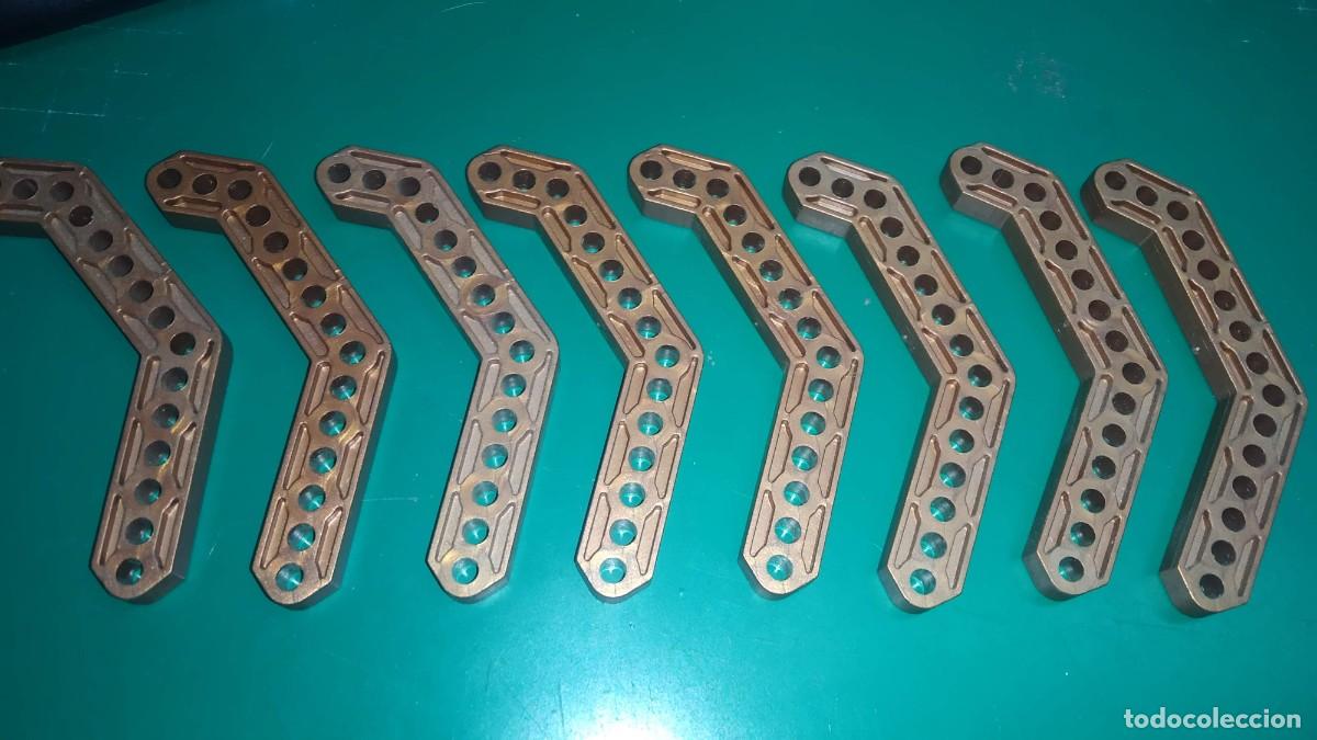 Juegos construcci&oacute;n - Meccano: Meccano. Lote piezas plastico - Foto 2