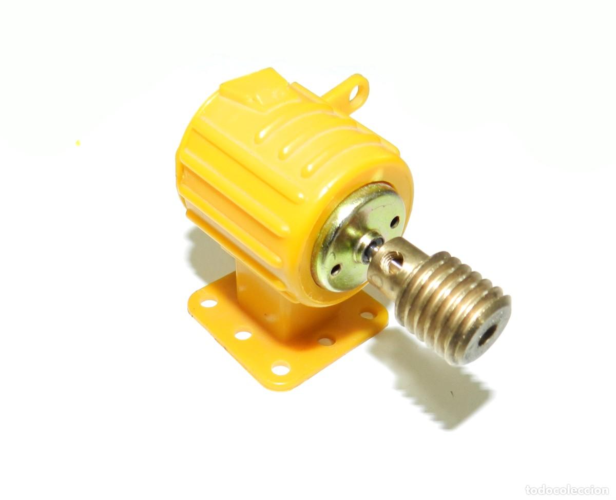 Juegos construcci&oacute;n - Meccano: Motor original meccano 6v, con interruptor. - Foto 1