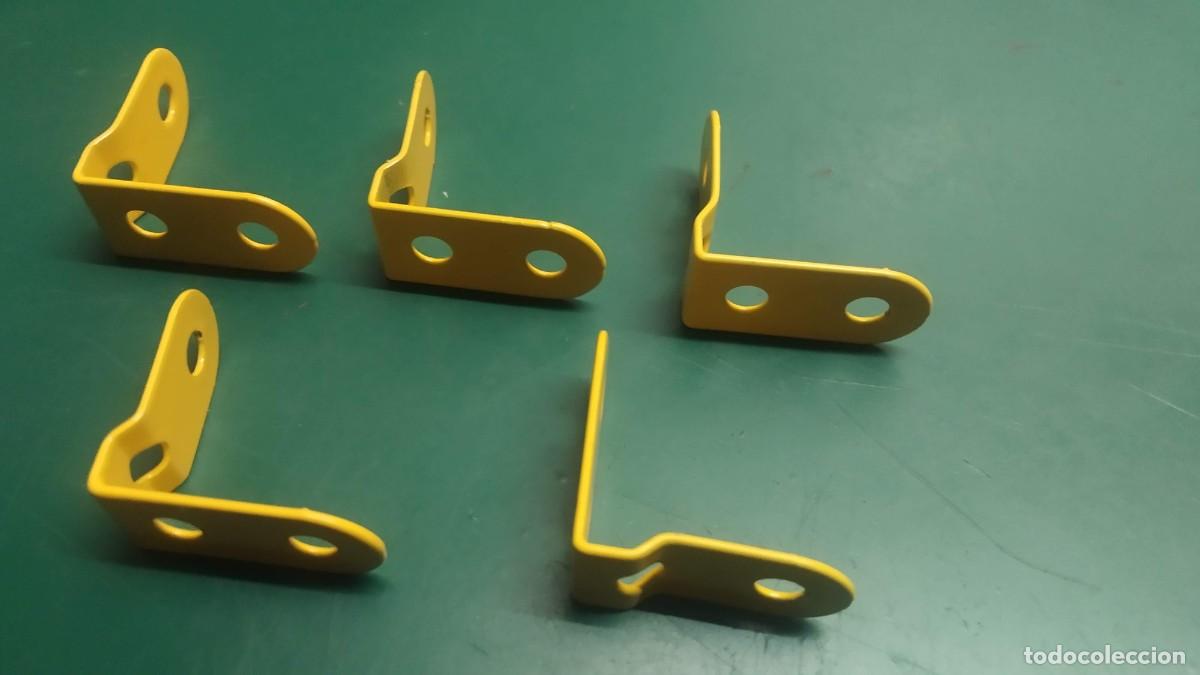 Juegos construcci&oacute;n - Meccano: Meccano parte 12a. 5x Soporte angular especial. - Foto 1