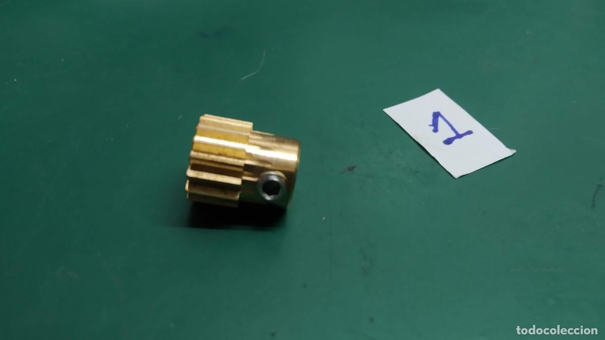 Juegos construcci&oacute;n - Meccano: Meccano. Pi&ntilde;on 15 dientes