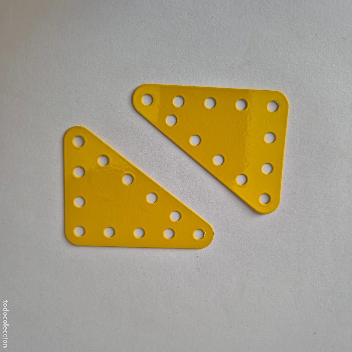 Juegos construcci&oacute;n - Meccano: 2 Placas met&aacute;licas triangulares Meccano nuevas