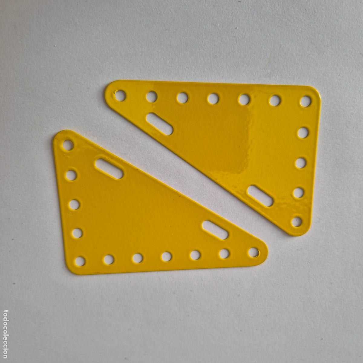 Juegos construcci&oacute;n - Meccano: 2 Placas met&aacute;licas triangulares Meccano nuevas