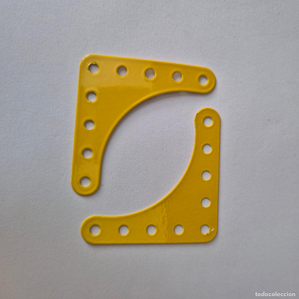 Juegos construcci&oacute;n - Meccano: 2 Placas met&aacute;licas triangulares Meccano nuevas