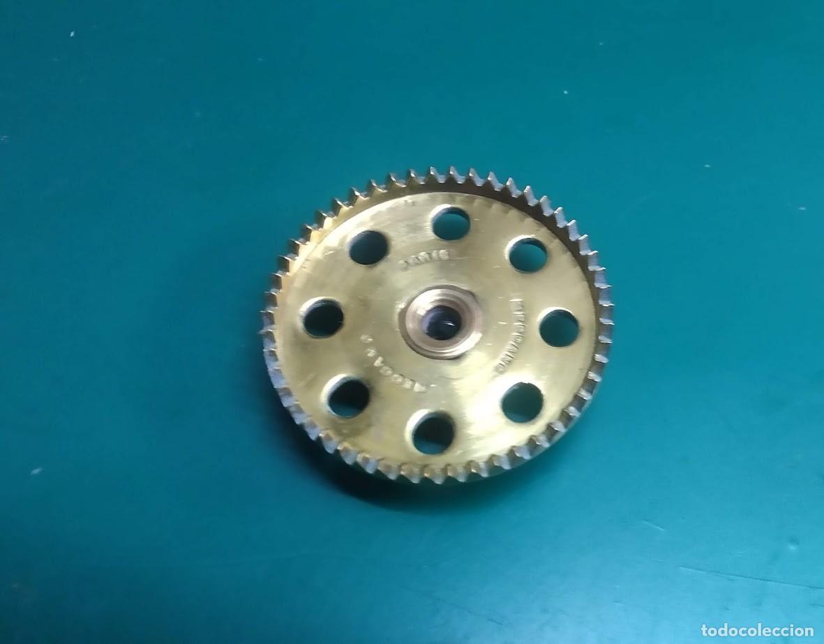 Juegos construcci&oacute;n - Meccano: Meccano parte 28. Rueda dentada catalina. 50 dientes