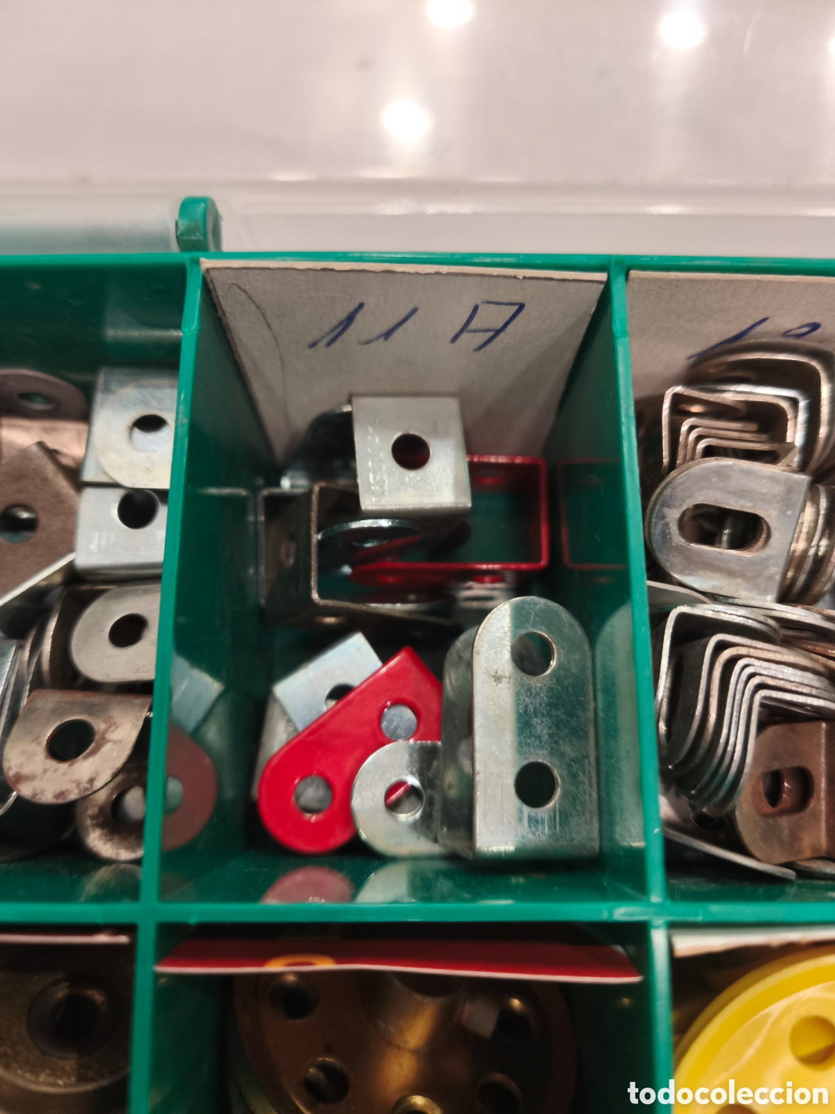 Juegos construcci&oacute;n - Meccano: Malet&iacute;n con mont&oacute;n de piezas de MECCANO - Foto 7