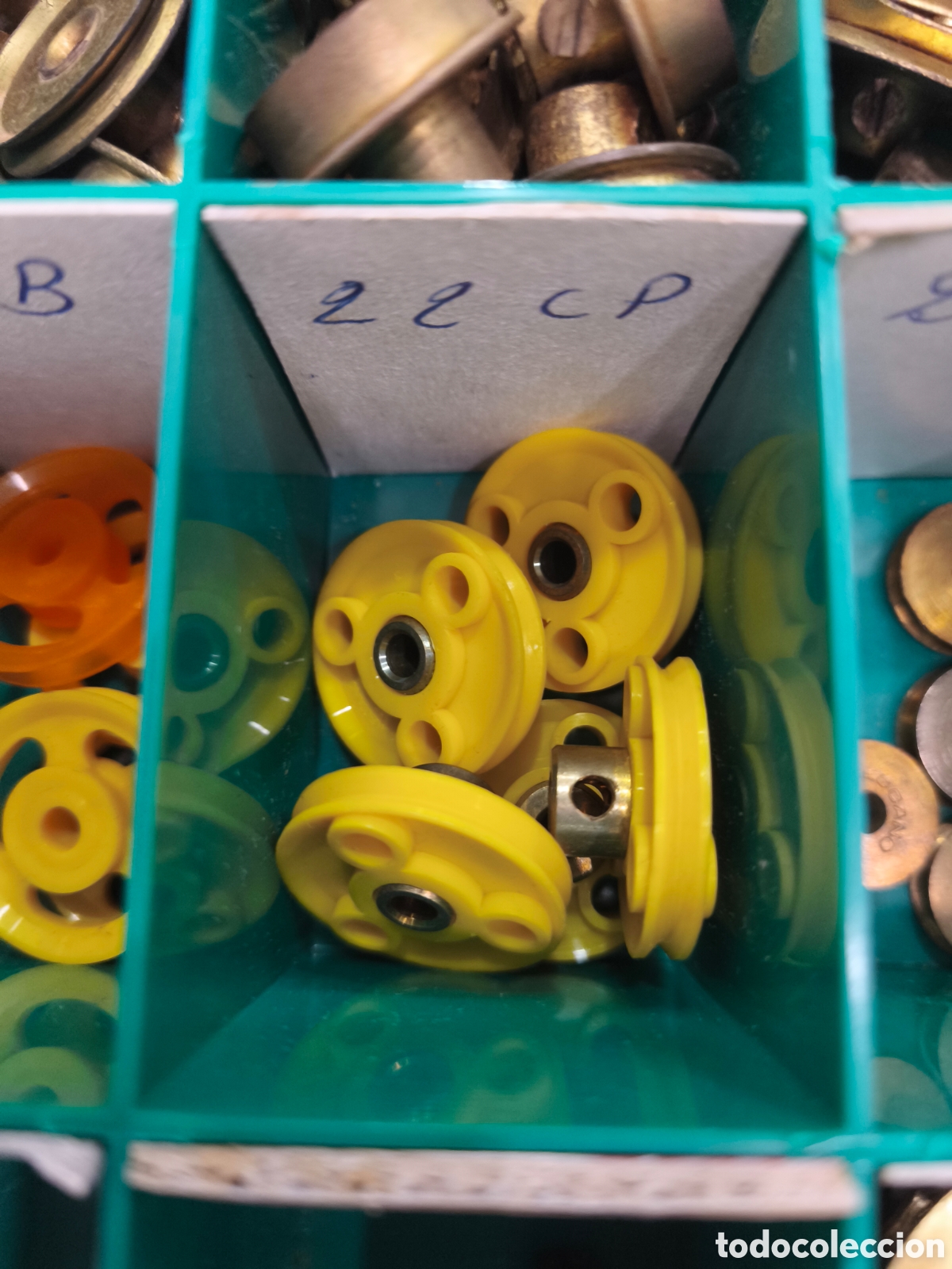 Juegos construcci&oacute;n - Meccano: Malet&iacute;n con mont&oacute;n de piezas de MECCANO - Foto 21