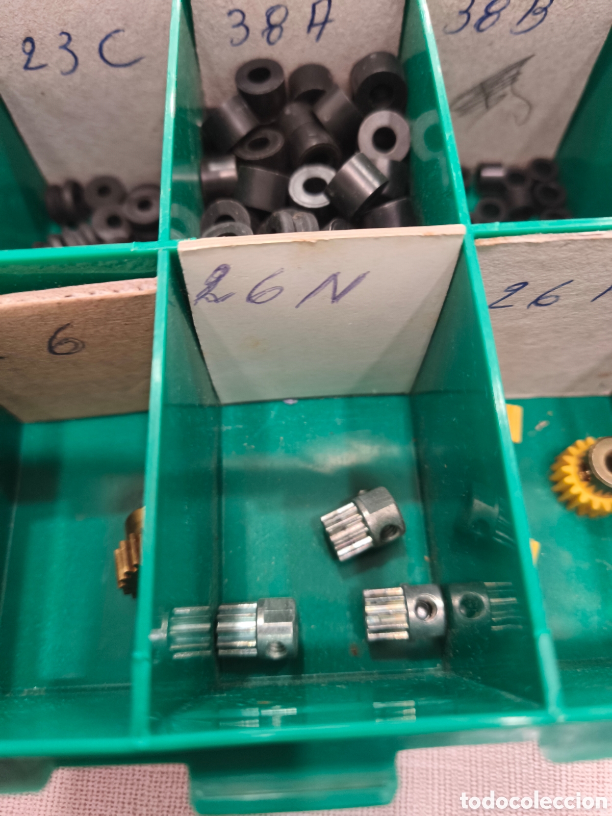 Juegos construcci&oacute;n - Meccano: Malet&iacute;n con mont&oacute;n de piezas de MECCANO - Foto 29