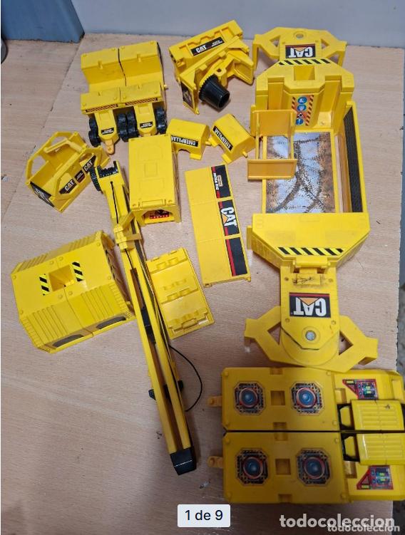 Construction games - Meccano: Lote Piezas Caterpillar Mega Rig Hot Wheels (1996) - Incompleto