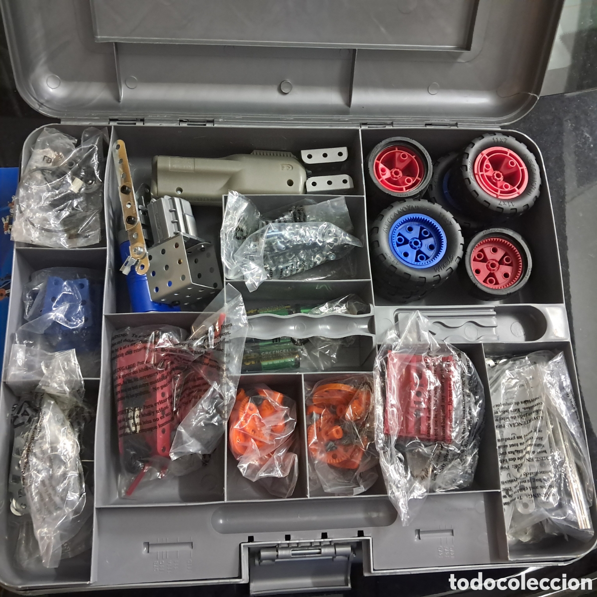 Juegos construcci&oacute;n - Meccano: Malet&iacute;n Meccano con dos sets - Foto 3