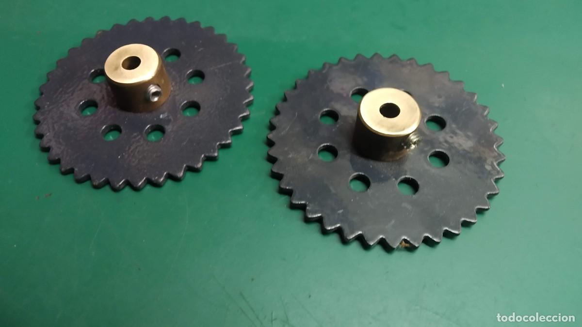 Juegos construcci&oacute;n - Meccano: Meccano. Parte 95. 2x Pi&ntilde;on 36 dientes para cadena