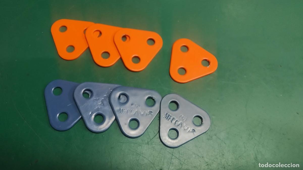 Juegos construcci&oacute;n - Meccano: Meccano. Parte 77. Lote 8 placas triangulares 2x2